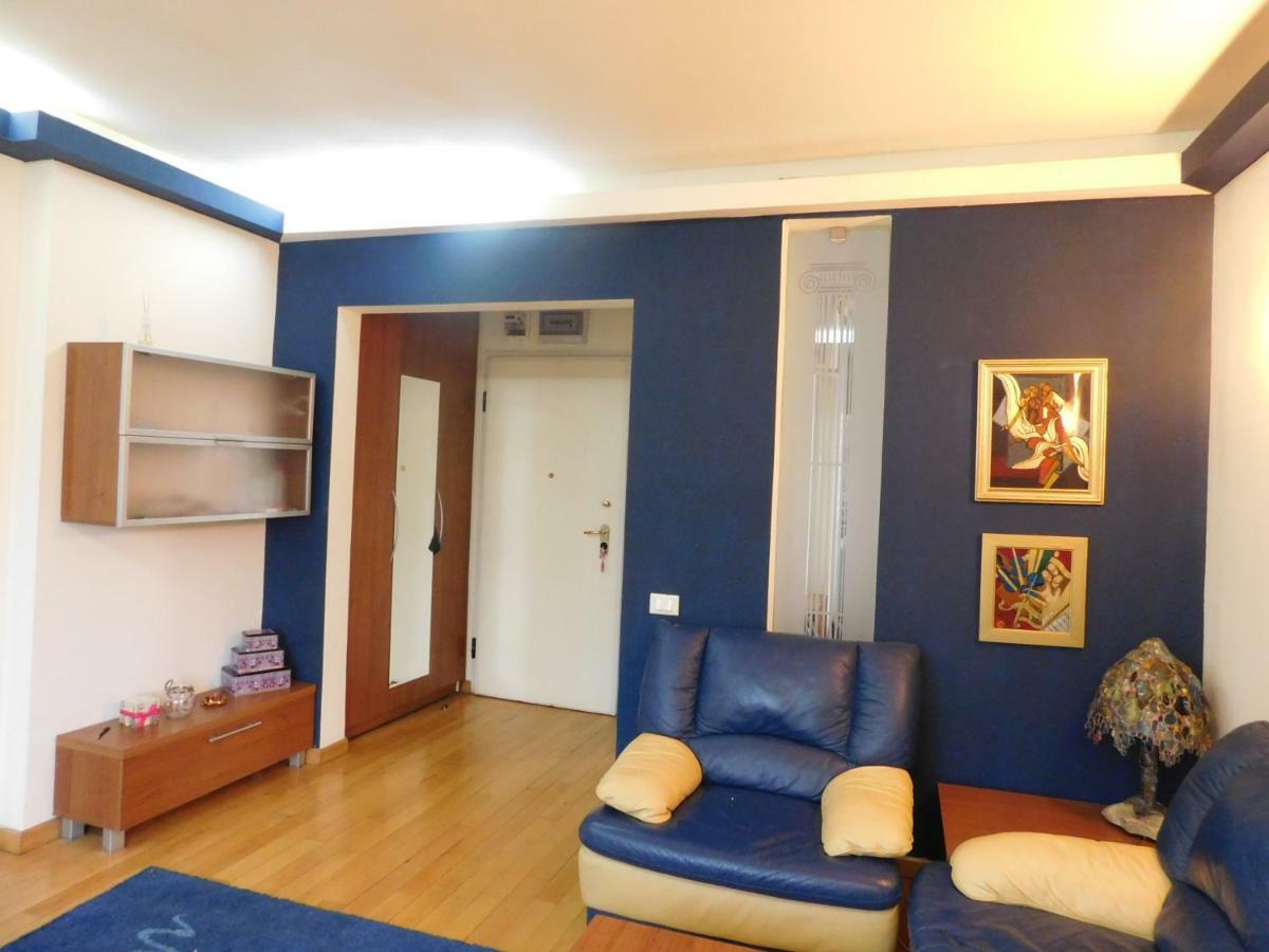 Nicole'S Apartment Bucureşti Ngoại thất bức ảnh