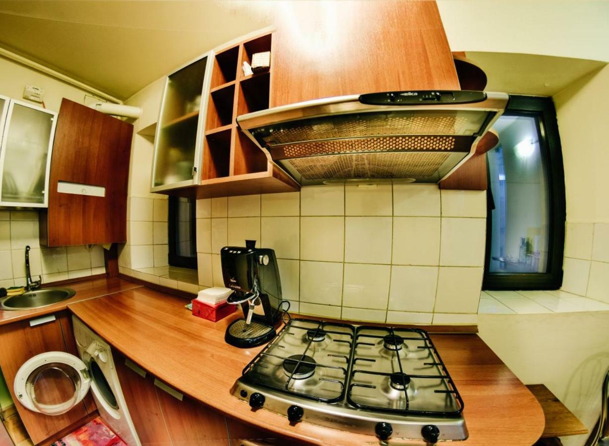 Nicole'S Apartment Bucureşti Ngoại thất bức ảnh