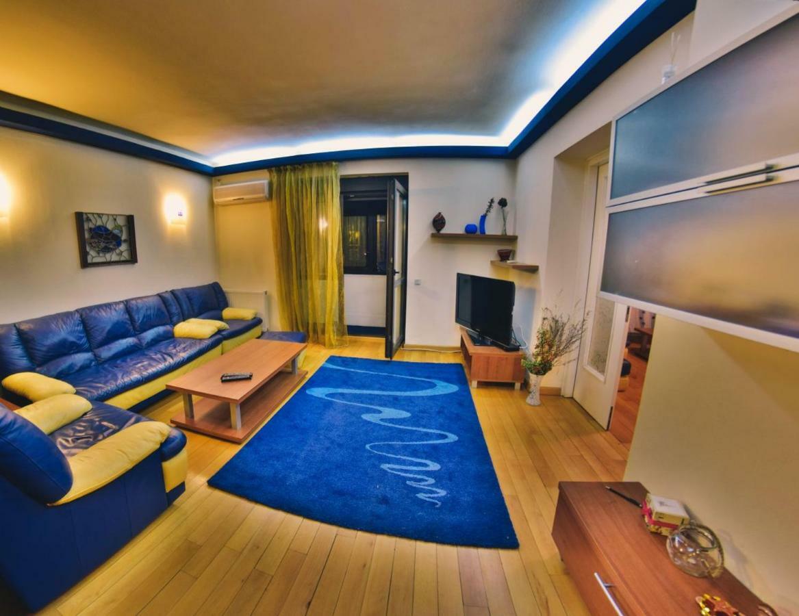Nicole'S Apartment Bucureşti Ngoại thất bức ảnh